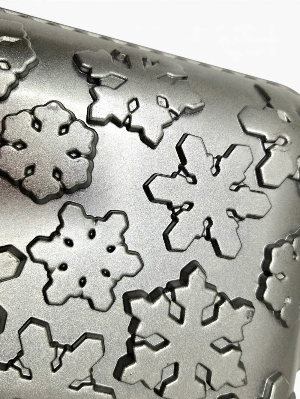 Nordic Ware Snowflake Baking Pan